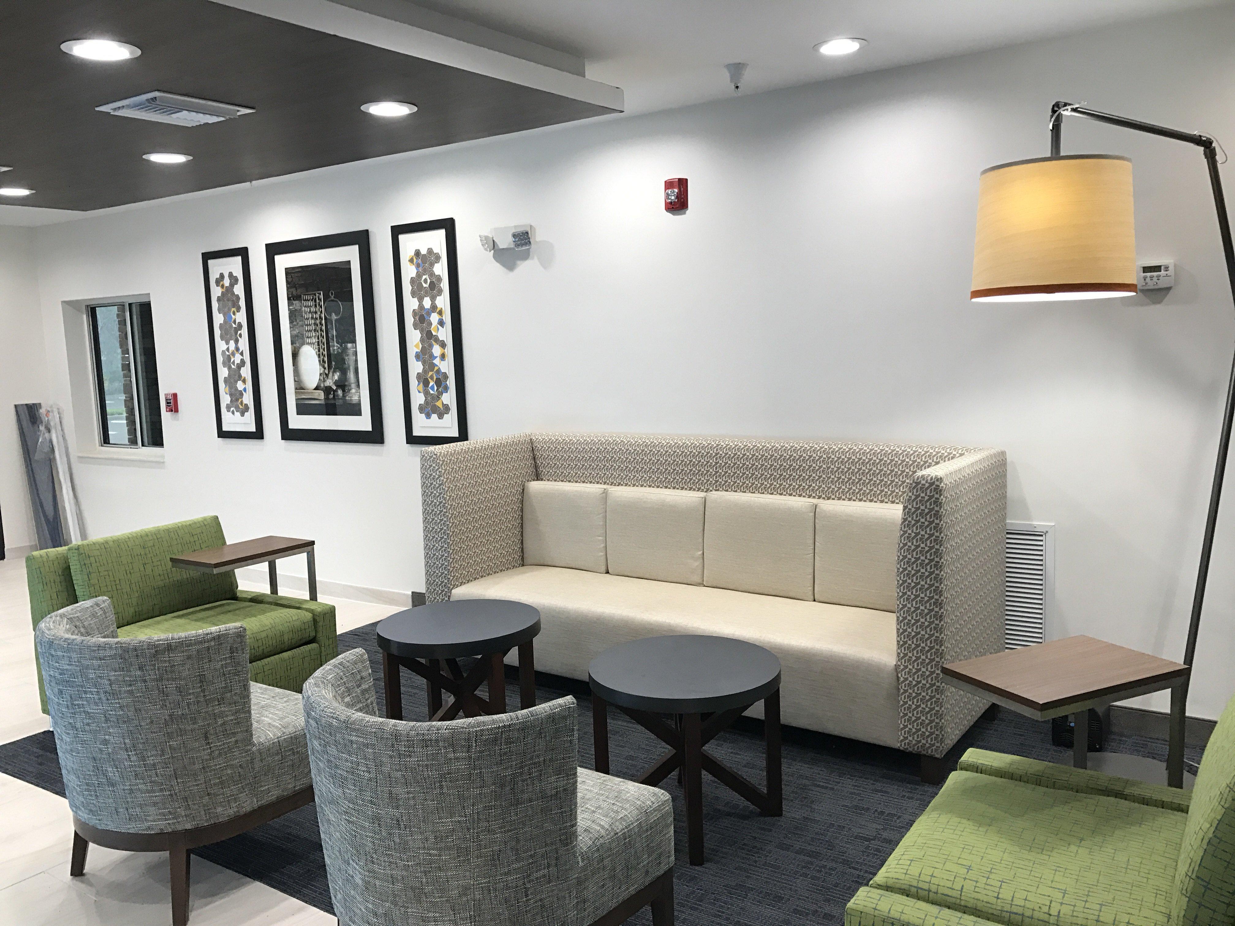 Holiday Inn Express - Naples South - I-75 By Ihg Golden Gate Exterior photo